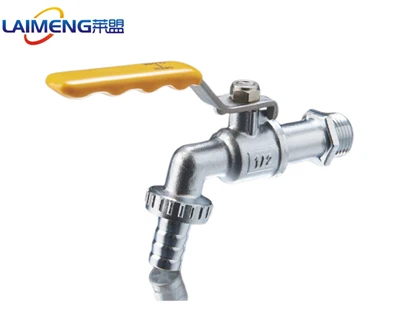 Robinet d'eau en laiton